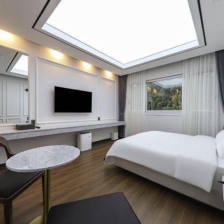 Hotel Demer موكبو المظهر الخارجي الصورة