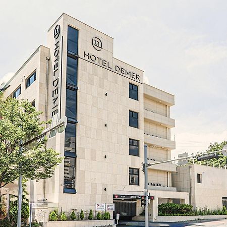 Hotel Demer موكبو المظهر الخارجي الصورة
