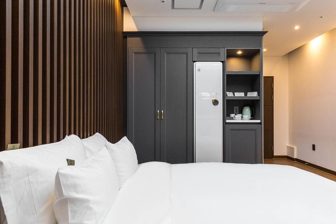Hotel Demer موكبو المظهر الخارجي الصورة