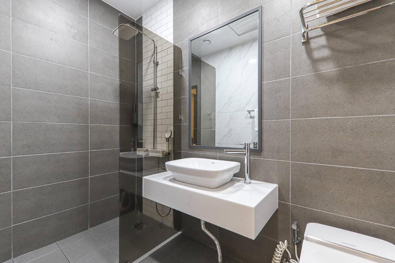 Hotel Demer موكبو المظهر الخارجي الصورة